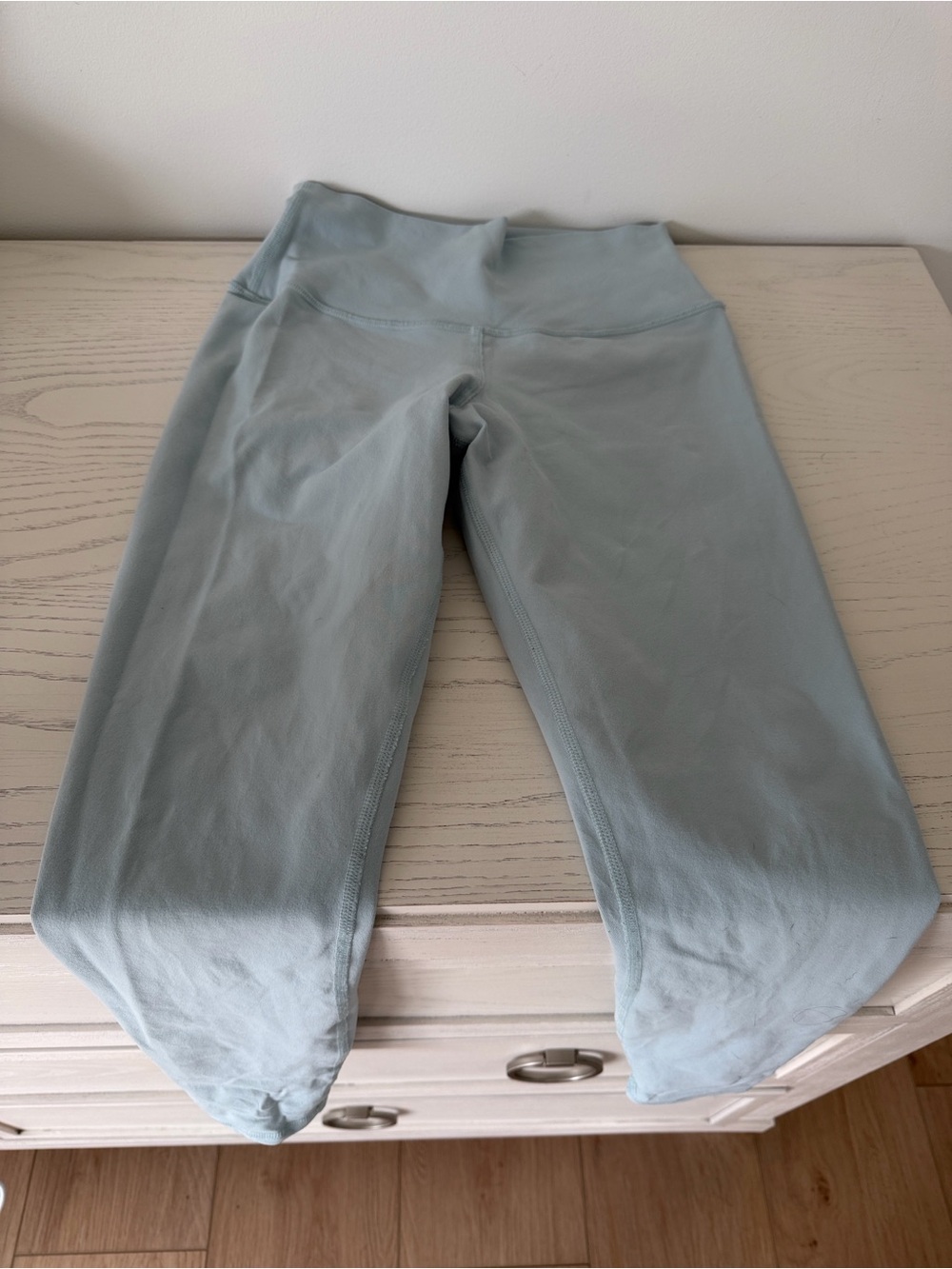 Alo 	7/8 High-Waist Airbrush Leggings / Chalk Blue / S